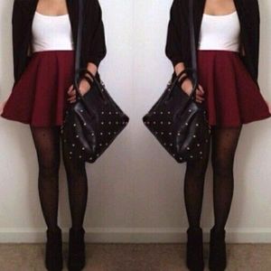 4for10💕 h&m EUC Wine Skater Skirt